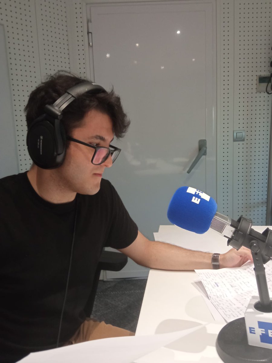 Fila EFE tweet media