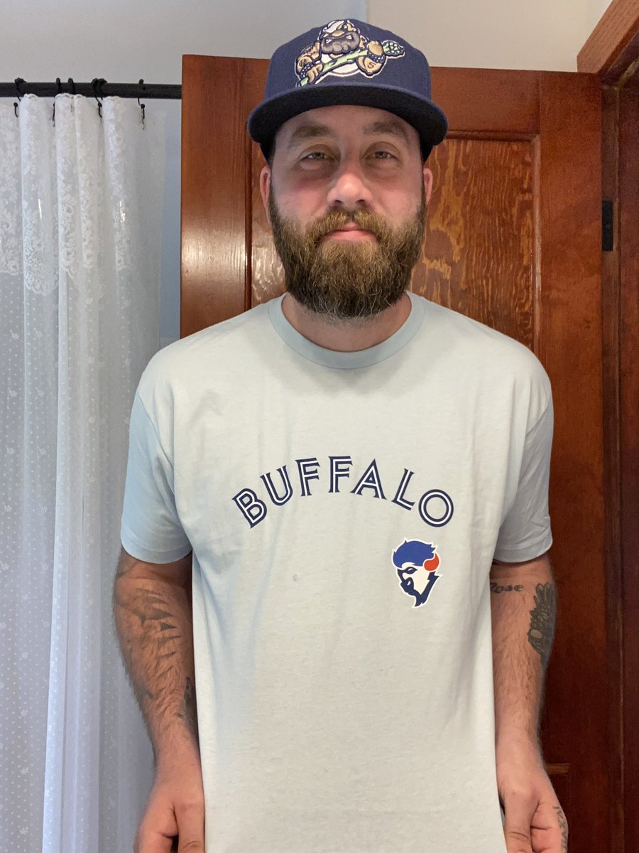 YOTB1987's tweet photo. Huge thank you to whomever sent this incredible Buffalo @BlueJays shirt. Also shout out the @stocktonports #cancercap https://t.co/SuMu4NW5L7