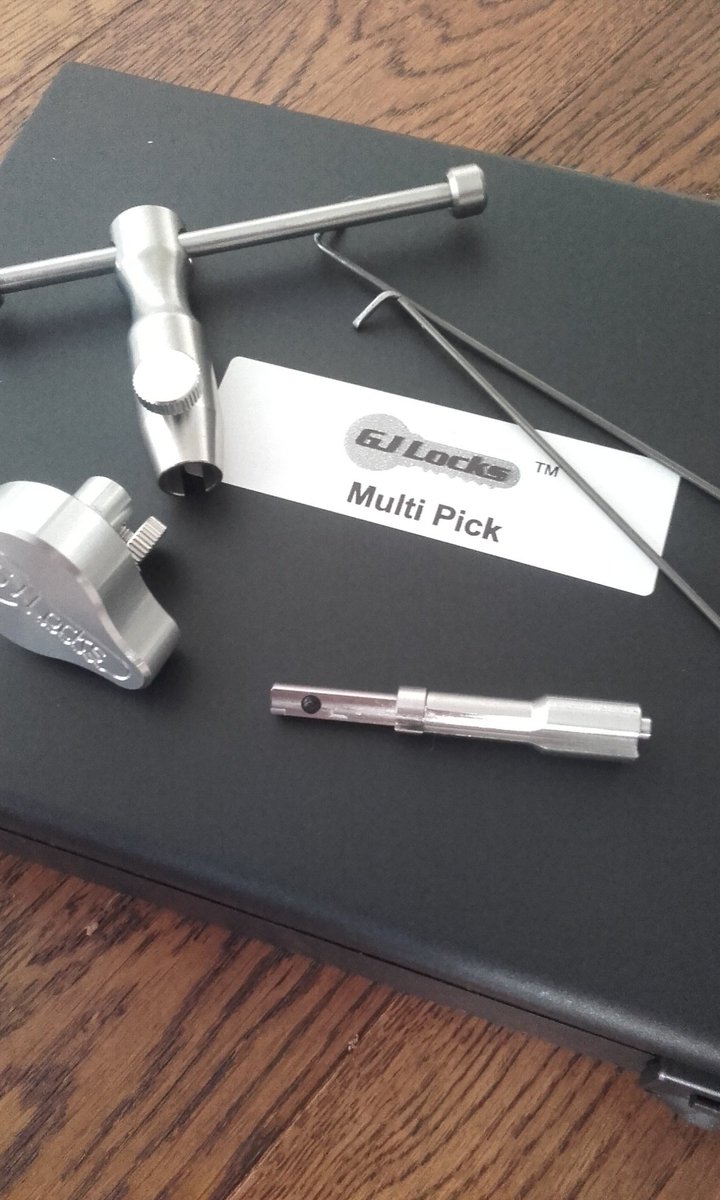 sjo locksmiths tweet media