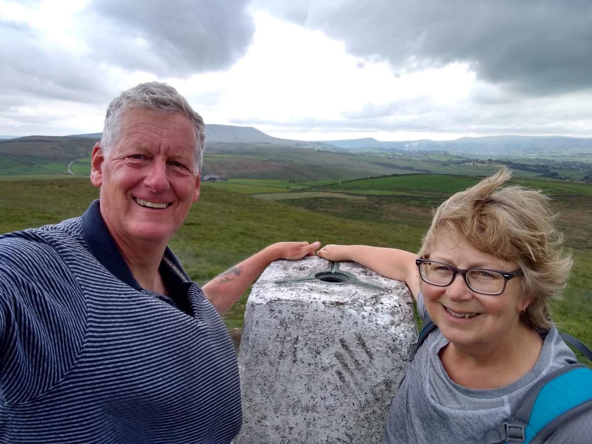 martgathercole's tweet photo. A day of contrasts, 11 mile circular🚶from our cottage #Salterforth crossing the border a few times it seems walking along Leeds-Liverpool🤔canal then up & over #WeetsHill bag another #Trigpoint with #PendleHill ever present. Happy & exhausted - me & Mrs G in that order🤣 https://t.co/d8SQ1gTNhq