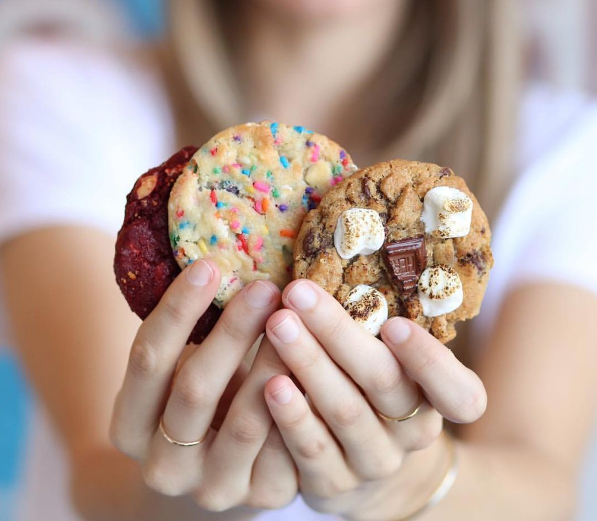 A  balanced diet is a cookie in each hand #baked