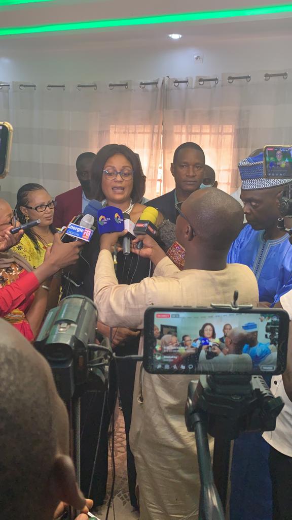 csdmnational's tweet image. Rencontre du @csdmnational avec Kaou Djim à son domicile le 6 juin 2021.

Le CSDM a accepté le déjeuner à son domicile proposé par le vice président du #CNT, Kaou Djim.

L&apos;invitation a été l&apos;occasion de rappeler le rôle essentiel de la diaspora dans le développement du Mali.