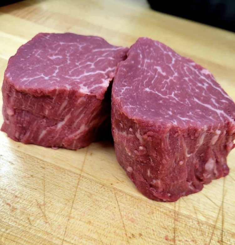 Thomasmeatands2's tweet photo. Freshly cut this afternoon!! Stop in and grab you one of these fine filets👌

We are here until 7pm! 

901-221-8584 
642 Poplar Ave Collierville TN 38017 https://t.co/UnNO2vC1Ie