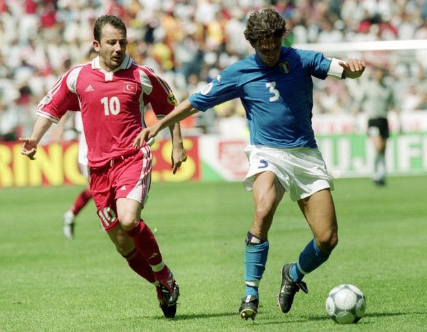 📌21 yıl önce bugün 

📝 11 Haziran 2000 

Sergen YALÇIN &amp; Maldini #TUR