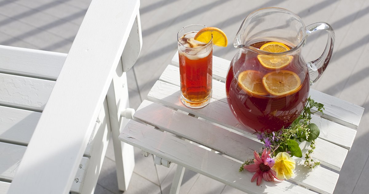 brockcoinc's tweet photo. Today we celebrate the iconic hot-weather drink #icedtea! Sweetened or unsweetened and sometimes mixed with other flavors such as lemon, orange, mint, peach, strawberry - however you enjoy it, let’s raise a glass of our beloved #InfusedForYou beverage!
#NationalIcedTeaDay https://t.co/Nj3oFDuztJ