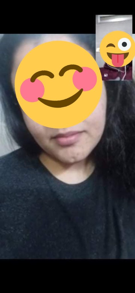 بصو بقا مبحبش الرغي كتير ولا حتي بحب تويتر انا عندي قروب علي الفيس بوك كلووو بنات ومكالمات فديوه طبيعي علي عينك يا تاجر اي بنت او ولد عايزه تدخل تعمل فولو ورتويت وتبعتلي رساله خاص وانا هدخلها ودي صور من القروب فولو ورتويت وتعاله خاص