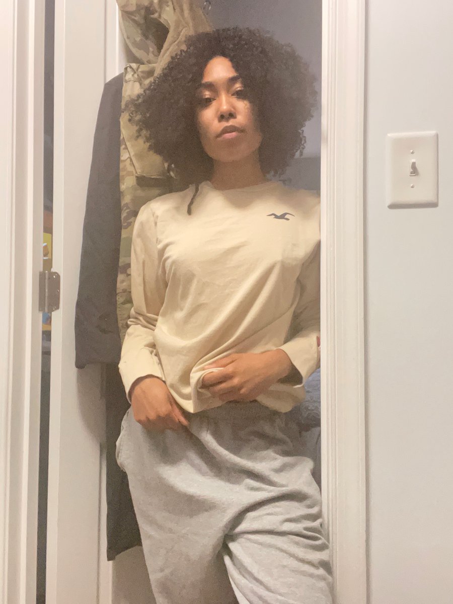 bubblesareme's tweet photo. Idk https://t.co/SGiHSLXQjC