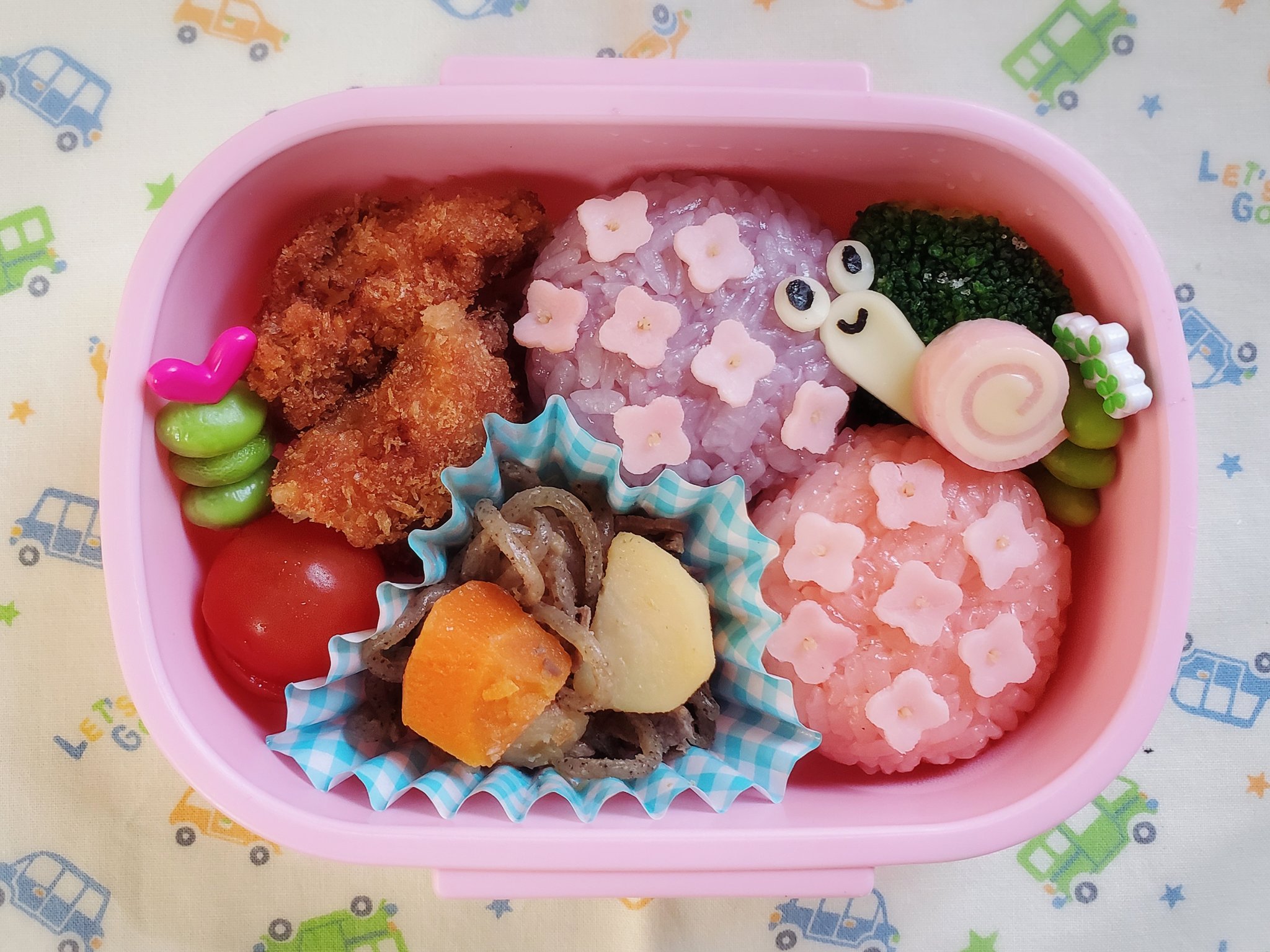 みずき 今日のお弁当 ミミィちゃん キティちゃんの型があればどっちも作れるね 艸 お弁当 キャラ弁 おにぎり ミミィちゃん ミミィ サンリオ 幼稚園 お弁当記録 T Co S8z8q0bgja Twitter