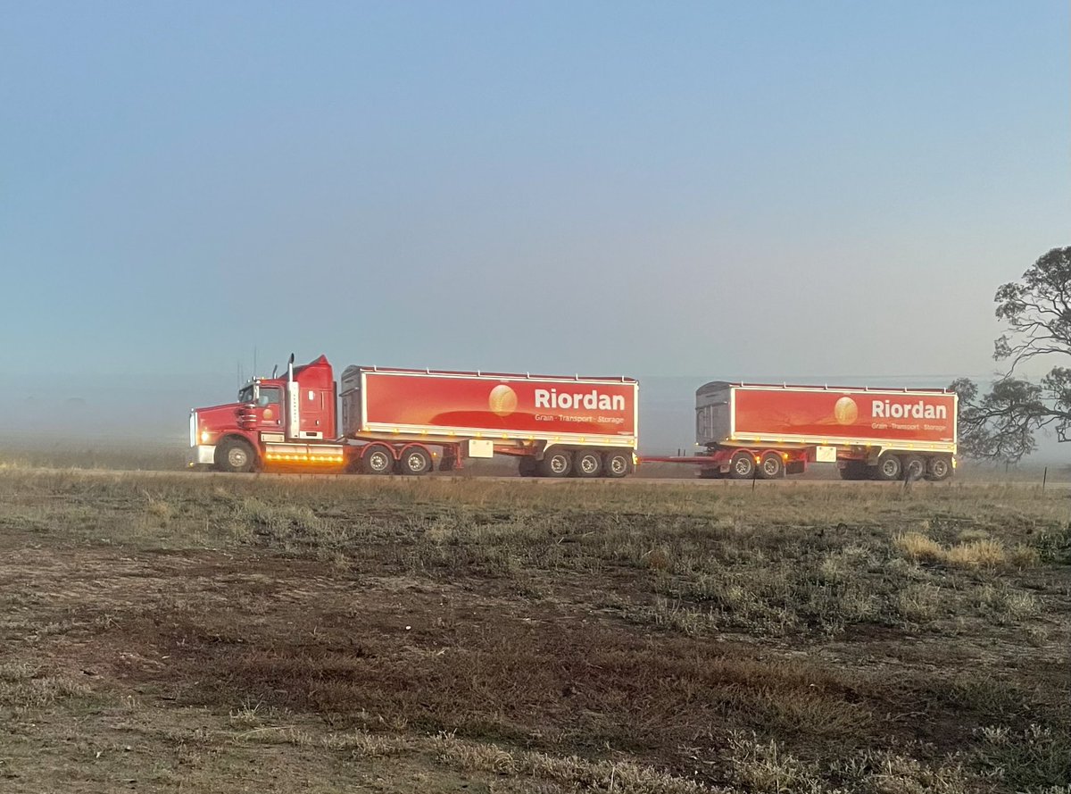 The correct way to get a load of urea delivered 👌