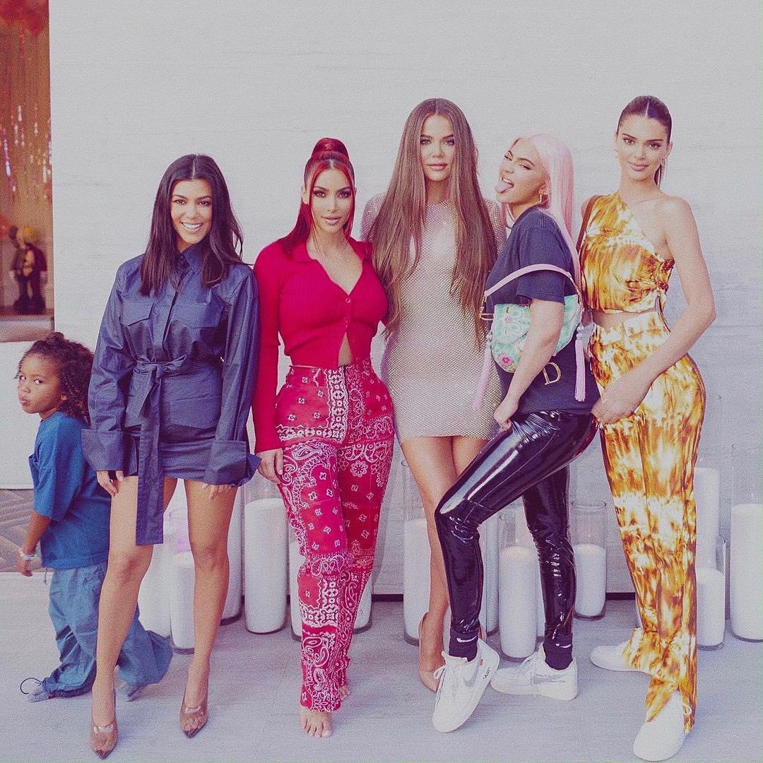 enews's tweet photo. 13 years, 20 seasons, family through it all ❤️ The final episode of @KUWTK is tonight at 8 PM, only on E! (📷: Instagram) https://t.co/rJRzcxNpNf
