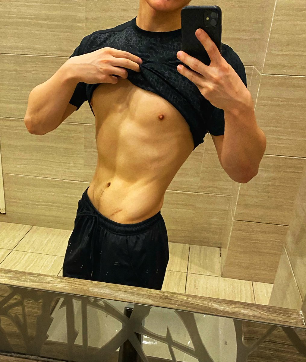 合肥，南京
上翘的大鸡吧1联系我
肌肉0，W:icemintss