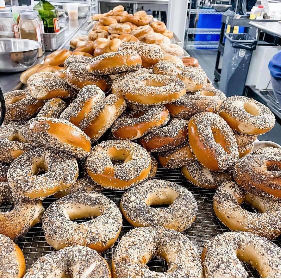 bagelboss's tweet photo. In honor of the @NYIslanders making it to the final four of the @StanleyCup playoffs, we are giving away free bagels #Isles 

To enter: 
🥯 Follow @bagelboss 
🥯 retweet this post
🥯 tag three friends

✈️  We ship nationwide! 
🥯 One winner will get 2 shipments of a dozen bagels https://t.co/9Or9fA1ctm