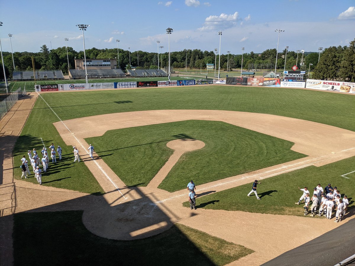 BobBradovich's tweet photo. Final from Carson Park
@2020Hudson 12
@Huskybb35 6
Raiders win BRC title outright, 
Huskies finish 2nd.
Hudson: 13 hits (2 HR, 3 3B, 2 2B)
#ecscores @wiaawiscores @wissportsnet https://t.co/rnde3zecmu