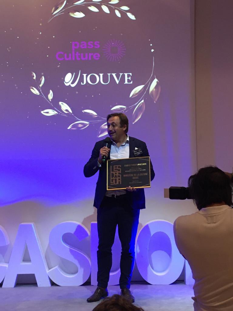 xmonmarche's tweet photo. #Jouve reçoit le prix de l application culturelle pour le parcours d inscription et de détection de fraude du PassCulture... 10 000 dossiers traités par heure, 30% d une classe d âge enregistrée en un week-end! https://t.co/Qqyj7x14RL