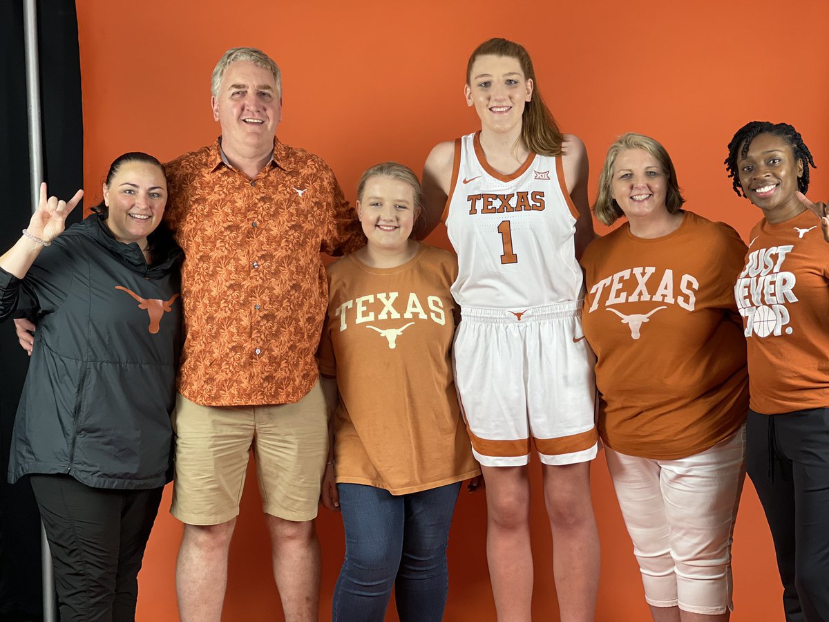 abbieb_50's tweet photo. Thank you @TexasWBB so much for having me today on an unofficial visit! I had a great time! 

@ProSkillsGBB https://t.co/oYFGwg79iG