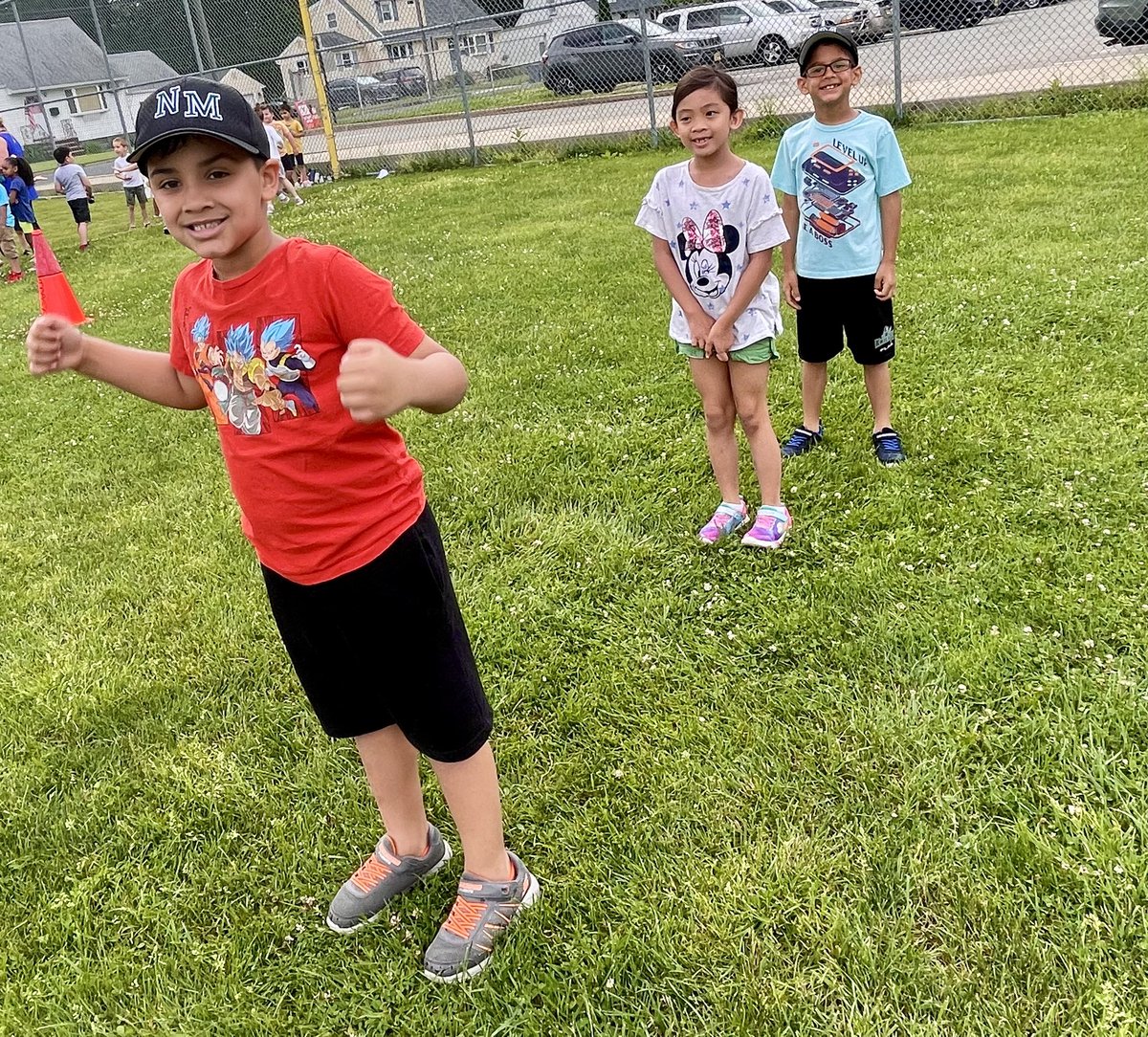 Miss Anton tweet media