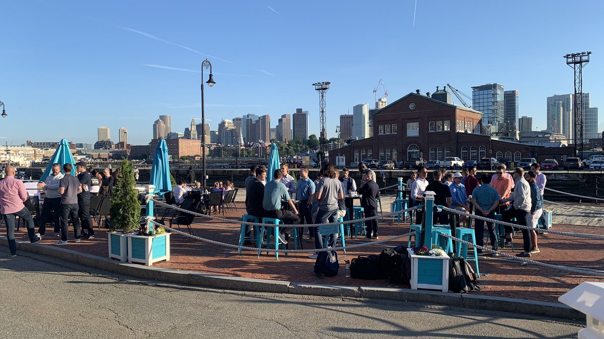 AnthemEvents's tweet image. Do you know that we host private events? From corporate parties, birthdays, or anything in between! 
Send us a message for more information 😃

#TheAnthemGroup #TheAnchorBoston #privateevents #corporateevents #events