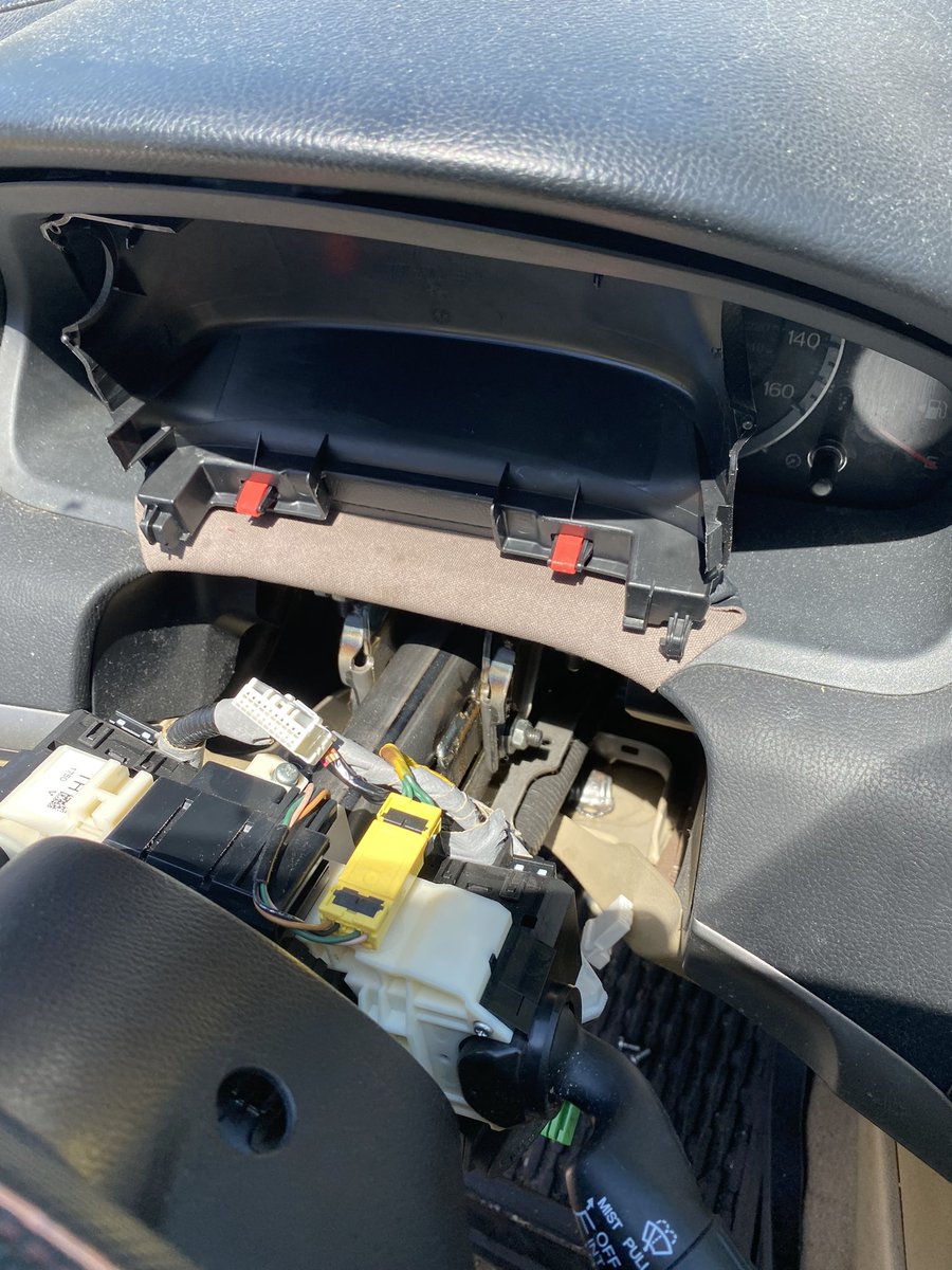 roody15's tweet photo. Broken ignition lock on my 2012 #Accord Dealer repair at 1000$+ to fix / replace key fabs and locks.  Found ignition lock / assembly and key fabs on Amazon for 60$ …thanks #youtube #repair https://t.co/fz4tSuguYQ