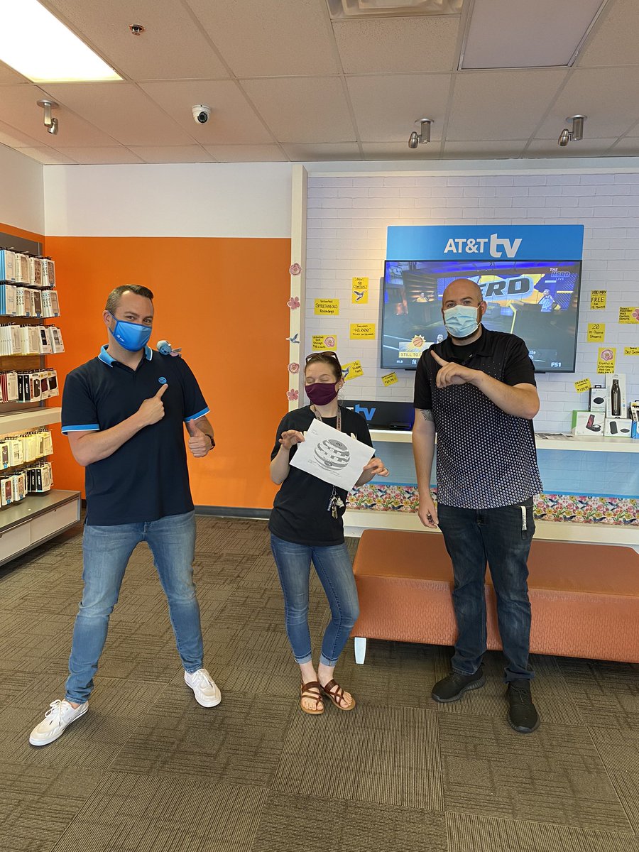 relayrichard's tweet photo. Portables Martinsburg is in #4mation!! June is going to be 🔥🔥🔥!! With some help from Stitch! 🤓#supERnoVAs @M_kearney33 @TonyGPortables @DViechnicki @JakeAraghi @ATTPortablesEVD https://t.co/k8VPgM0ioO