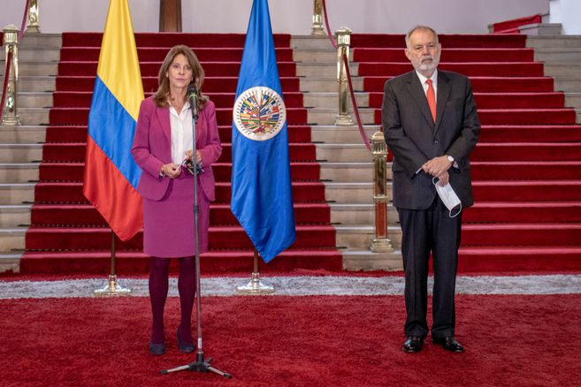 elespectador's tweet image. Alejandro Ordóñez será el encargado del trabajo permanente con la CIDH elespectador.com/politica/aleja…