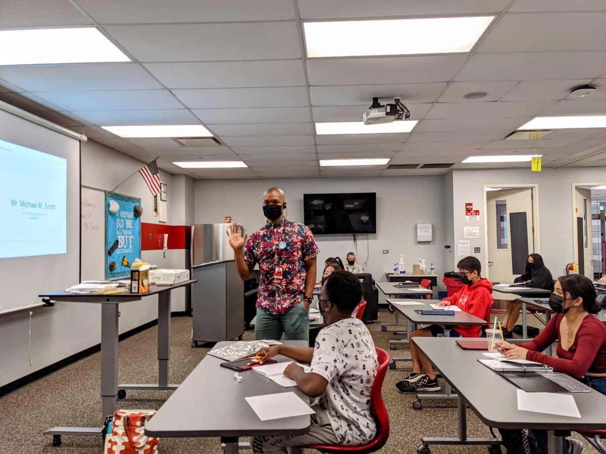 Mrs. Locher tweet media