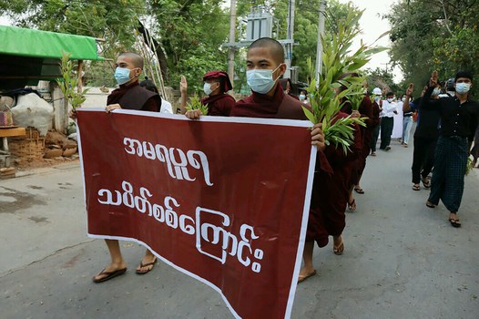 radiofreeorg's tweet photo. A Dozen Dead in Myanmar Military Plane Crash, Including Prominent Senior Monk - https://t.co/SePmOLLtvb #radiofree #RadioFreeAsia #Sources https://t.co/4uCPTteDCh
