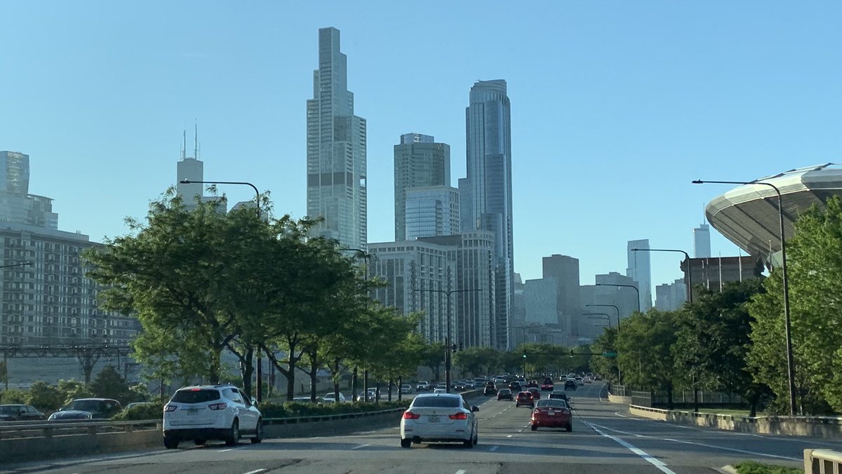 SpartanSutton's tweet photo. Big weekend of hockey on tap in the Windy City. Let’s get after it! #JrRedWings #LGRW @200x85 @theBrickseries https://t.co/Wxzv6pd4tX