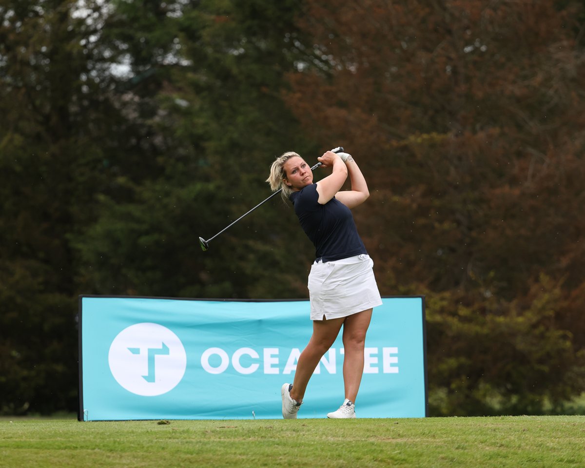 Carberry in debut dreamland. Emma Carberry @ryanfenwickgolf @PGASouth makes her first appearance in @OceanTeeGolf #oceanteeWPGAseries event @ThreeriversGCC and wins it!! Read more ➡️ bit.ly/3ziqeDE