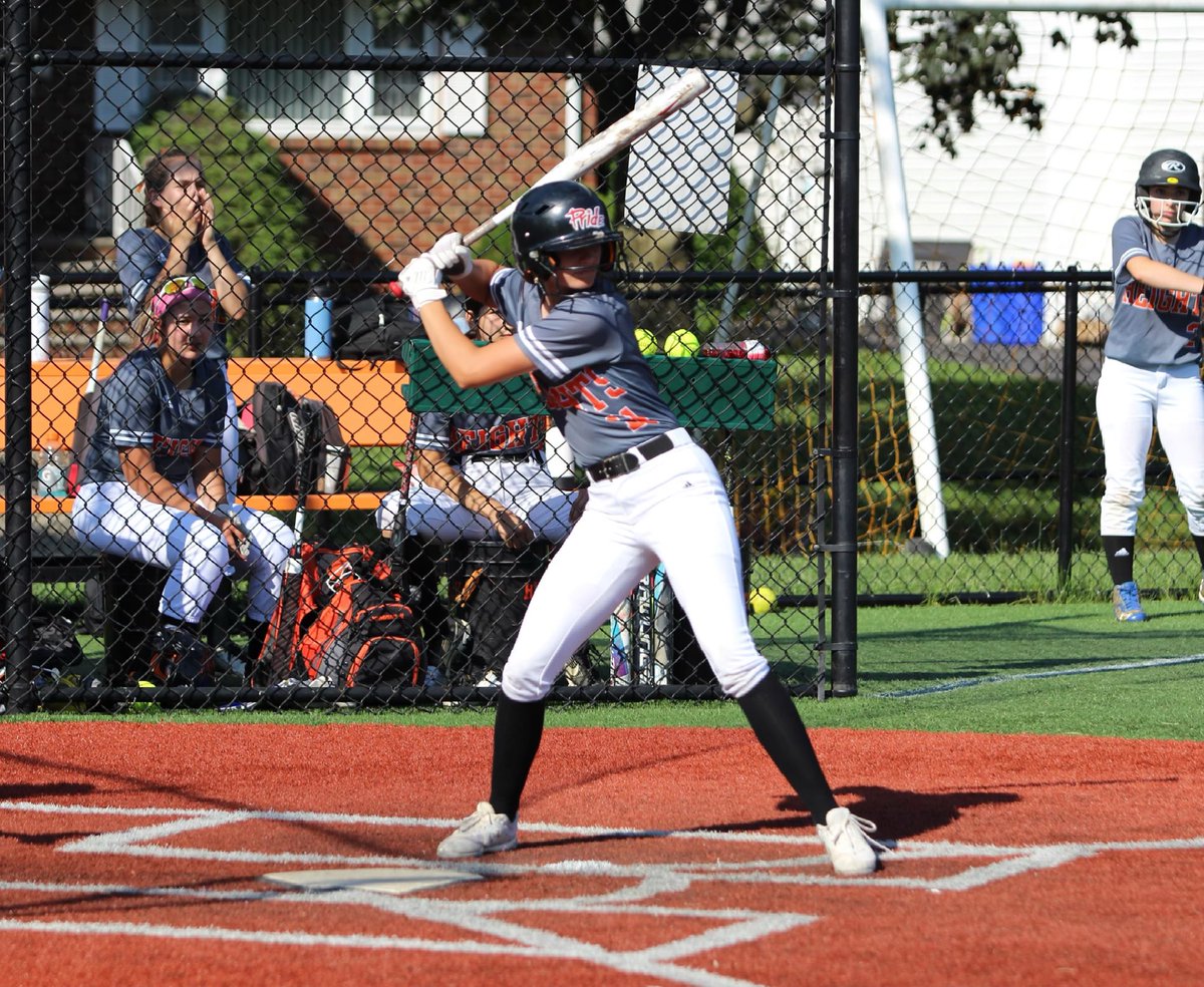 Congratulations Brooke Freschi on a great season! Brooke had 9 home runs, and earned first team all league honors. Keep up all the hard work Brooke!