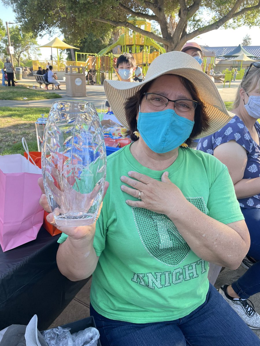 ParentNoble's tweet photo. Happy retirement to Mrs.Bettencourt! After 24 years of dedicated service &amp; leadership, now it’s time to enjoy your permanent weekend! Awesome teacher like you is hard to find &amp; impossible to forget! Congratulations! @Nobleroom15S @Musicbearedu @BUSDFuentes @BerryessaUSD @MissL0w https://t.co/jyLnrUFHN3