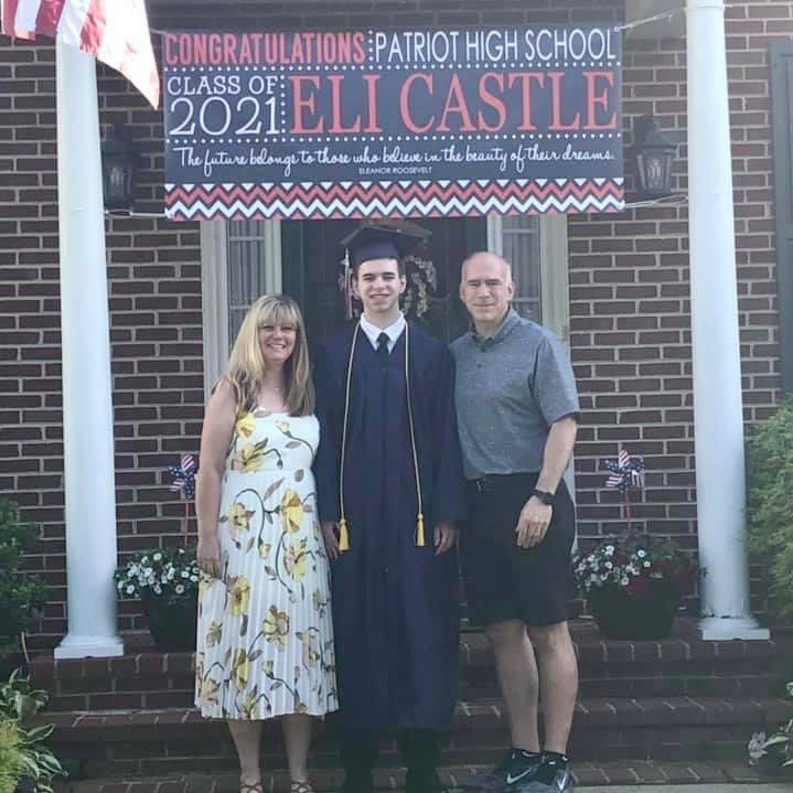 VSA03B's tweet photo. 🎓👏🏻👏🏻👏🏻CONGRATULATIONS Caleb &amp; Eli!  Patriot High School #WeAreVSA #VSASeniors21 https://t.co/5PHFIA7BdT
