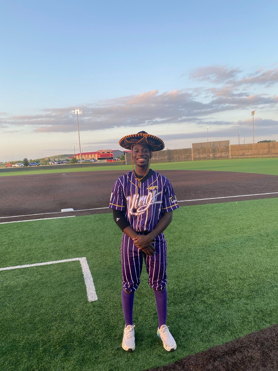 ✭Five Tool Texas✭ (@fivetooltexas) on Twitter photo #NTXClassic F: @TRPTKings 8, Home Run Alley 18U 1
PoG: <a href="/AjariCamp/">Ajari Camp</a> 2-2, 2B, HR (GS), 4 RBI, R, BB #NTXClassic F: @TRPTKings 8, Home Run Alley 18U 1
PoG: <a href="/AjariCamp/">Ajari Camp</a> 2-2, 2B, HR (GS), 4 RBI, R, BB