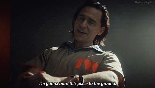 cptnbcky's tweet photo. loki b4 he realize that it’s a bad idea: https://t.co/mA7YY3J6rx