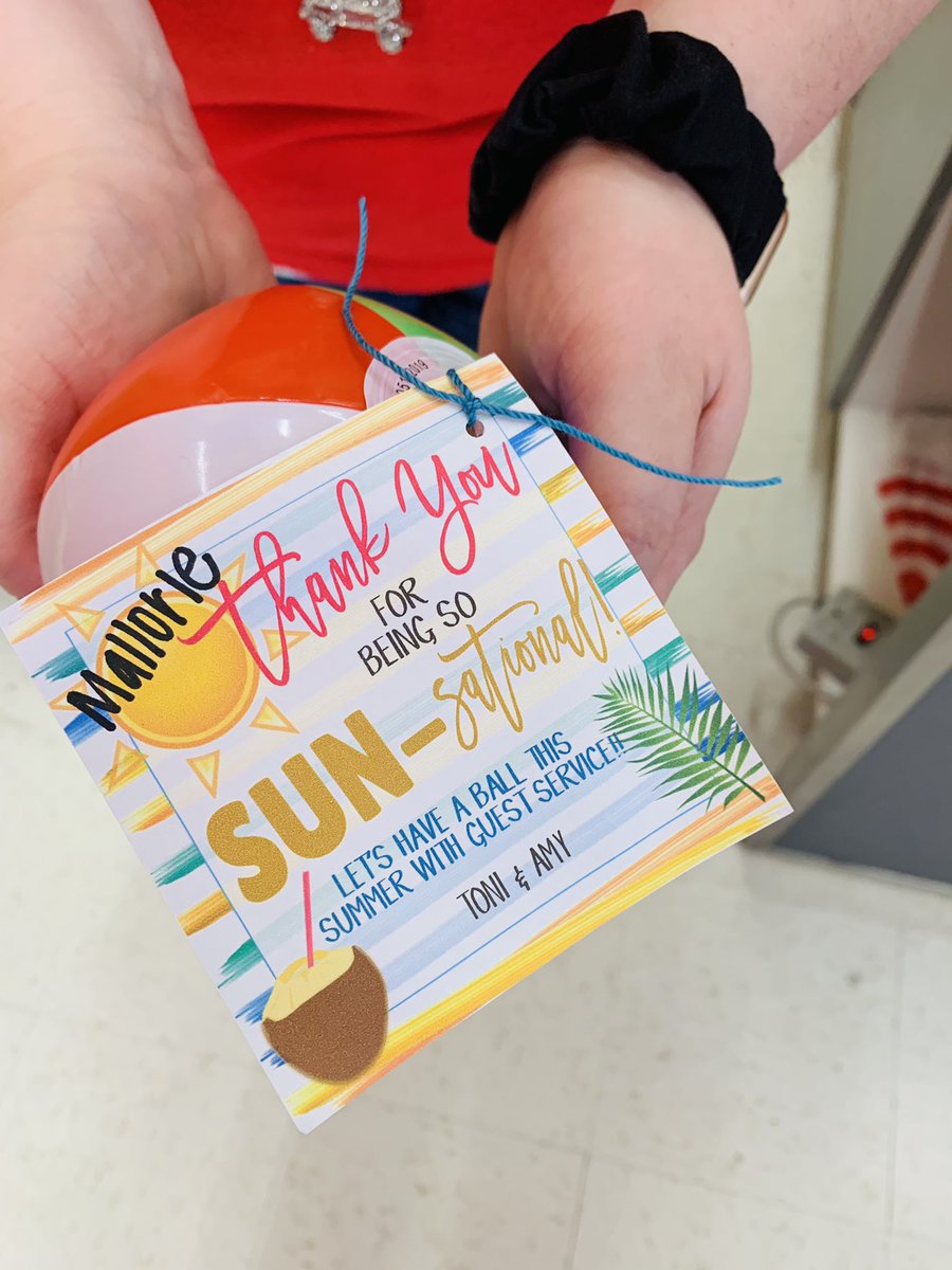 Amy Robertson tweet media