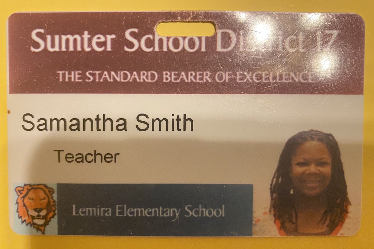 SmitDae's tweet image. #TBT 🥰😘😍 I’m throwing it all the way back. 💪🏾 #sameschool #sameclass 🎨B-106 #sameprayer #goodfriends #goodtimes #newmindset #newgoals #newbeginnings y’all got it out the mud- I got it out the jungle. The streets raised y’all- these lions raised me💪🏾 #my🦁’s #my🌞🌙&amp;amp;⭐️’s