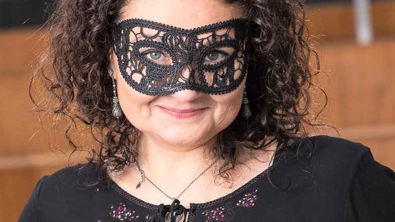 Interculturally ... Chekhov/Masha in Translation. 
At Monash Intercultural Lab on 17th &amp; 18th June 2021. LIVE &amp; ONLINE. 🤔🤫😯
#chekhovthreesisters <a href="/Monash_Arts/">Monash Arts</a>  #theatretranslation #interculturaltheatre
 
To register:
monash.edu/arts/monash-in…