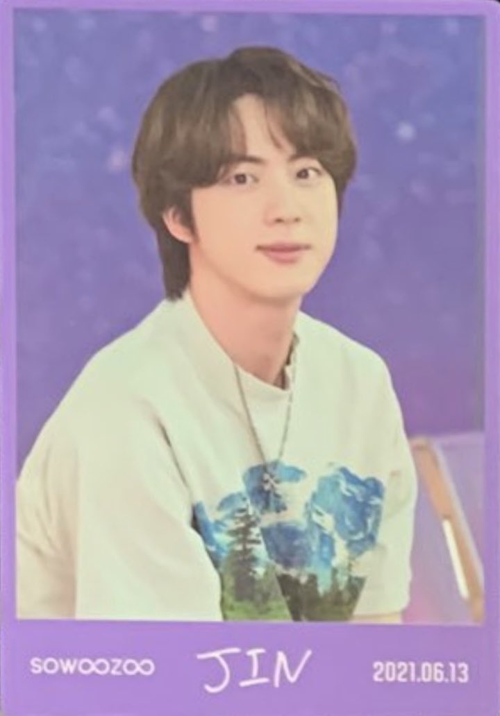 JinGuatemala's tweet photo. [💌] Mensaje de Jin en la fotografía de Sowozoo:

🐹:"Dicen que en 10 años , incluso los  ríos y montañas  cambian. Pero gracias a ti Army , "he podido hacer esto por mucho tiempo". "Vamos! Vamos! ¡hasta que completemos los 10 años! ". https://t.co/eVtlfZT95w