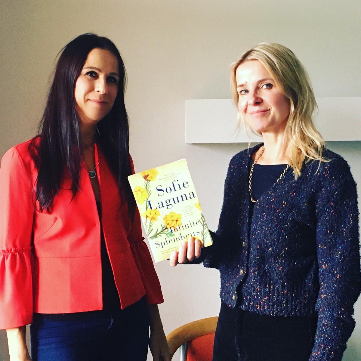 ❤️NEW EP❤️

Sofie Laguna talks about the fraught space of awards, how kids have made her writing practice better, the cruel world of publishing, how she struggles with success, navigating good &amp; bad reviews, how reading is like having the author’s dreams in your hands. And more!