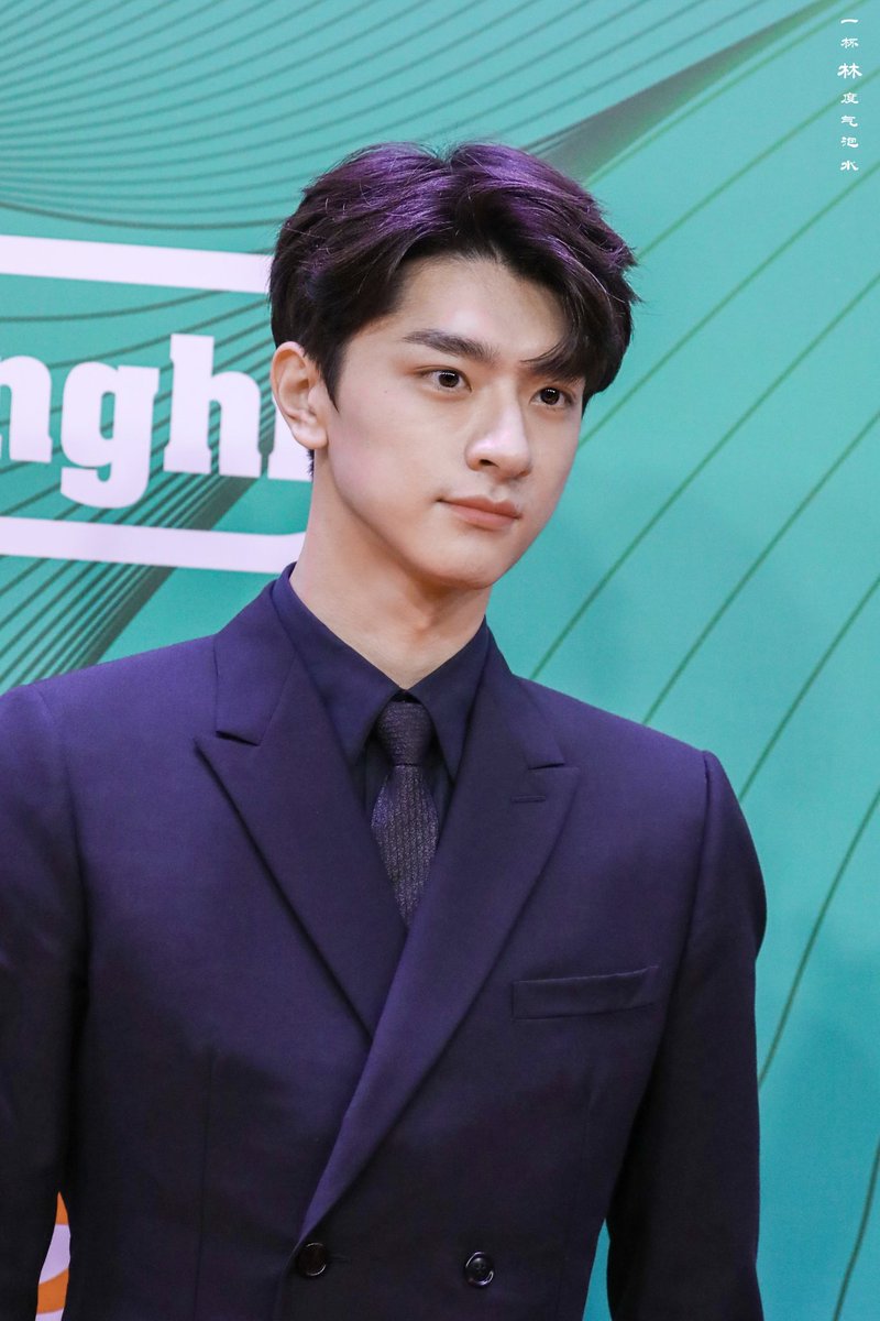 mylilboy_linyi's tweet photo. 20210610
Cr. 一杯林度气泡水

#林一
#LinYi
#หลินอี
#Iam_LinYi https://t.co/A8WpGQN5jG