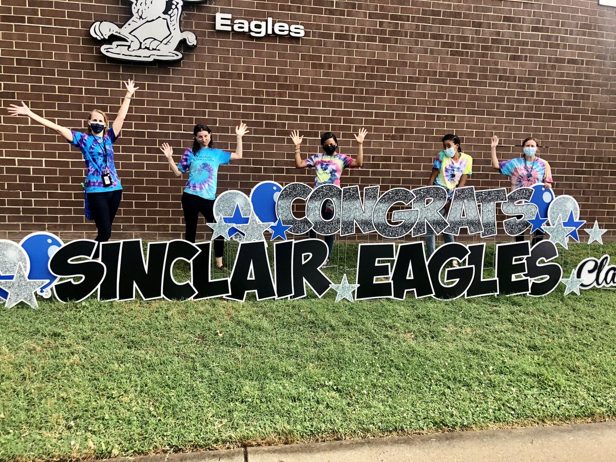 SinclairEagles's tweet photo. Yay fifth grade! https://t.co/llWzqmM2dv