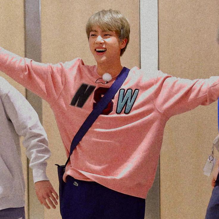 🐹 ⁷ seokjin lover tweet media