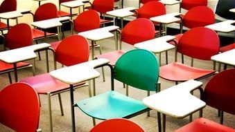 AllenAndUnwin's tweet photo. "There's a big gap between how we'd like our children to be & what's reinforced by institutions."
@bri_lee_writer asks why our education systems worship arbitrary measuring in #WhoGetsToBeSmart speaking to @rgloveroz on @abcsydney.
Listen: https://t.co/FLSmOElaML https://t.co/ngeXJk2qDo