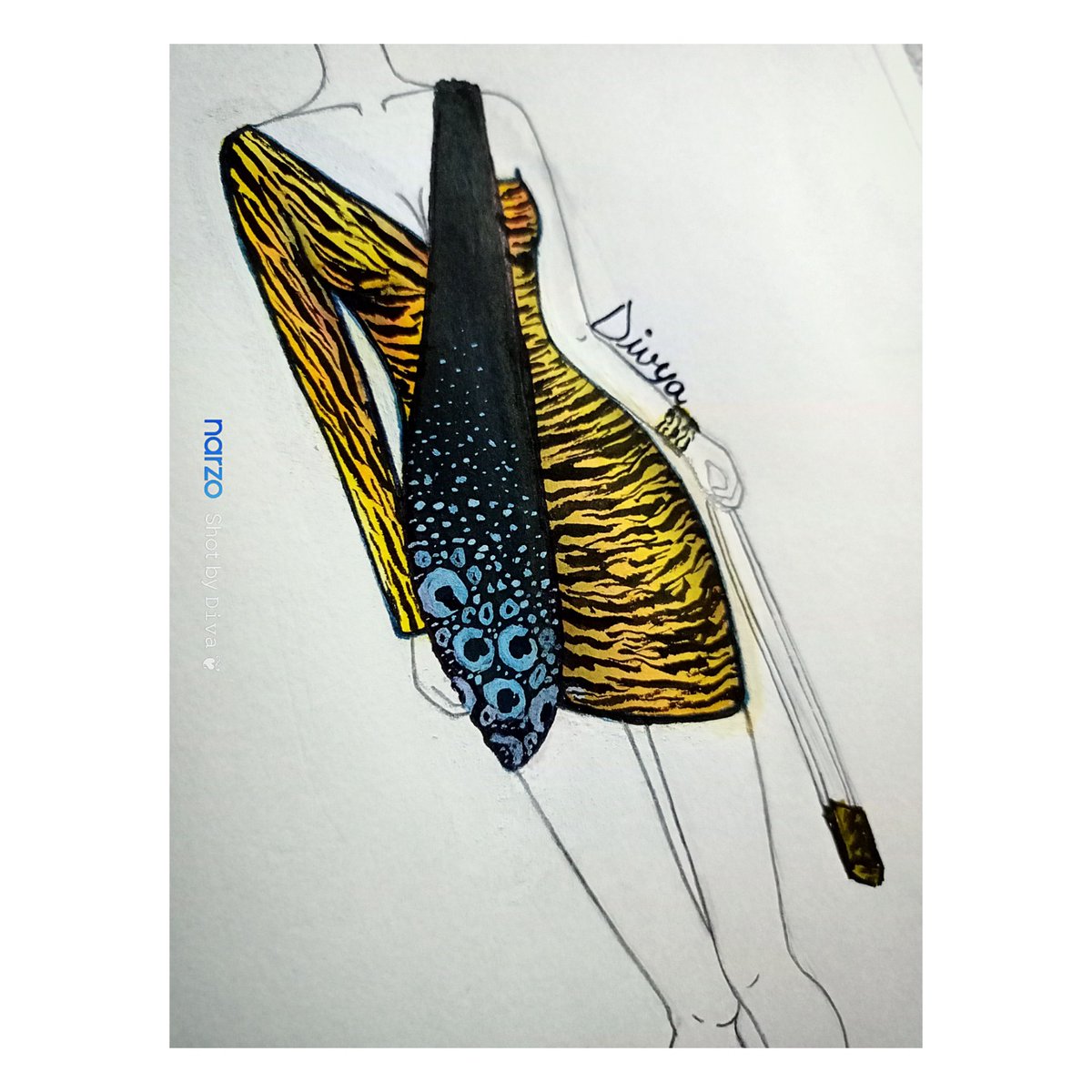 _design_di's tweet photo. #fashionstyle #fashiondesigning #fashionshow #fashiondesignstudent #fashiondesign #fashiondesigner #fashion #dress #dressdesigner #design #designer #designing #tigerpatch #partywear #illustrations #illustration #illustrationartists #Illustrator https://t.co/UYK8otd84q
