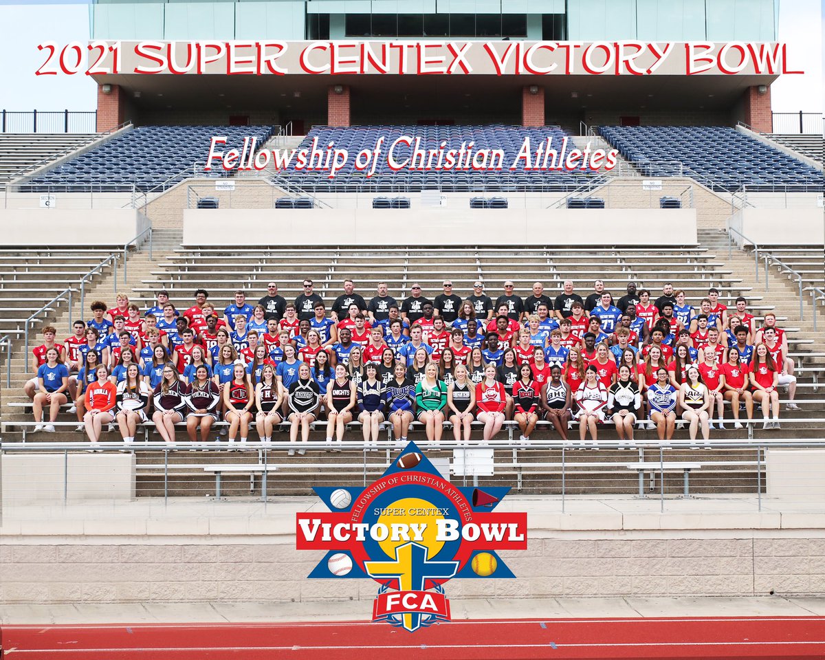 HeartofTexasFCA's tweet image. This years Football, Volleyball and Cheer teams for the Victory Bowl!