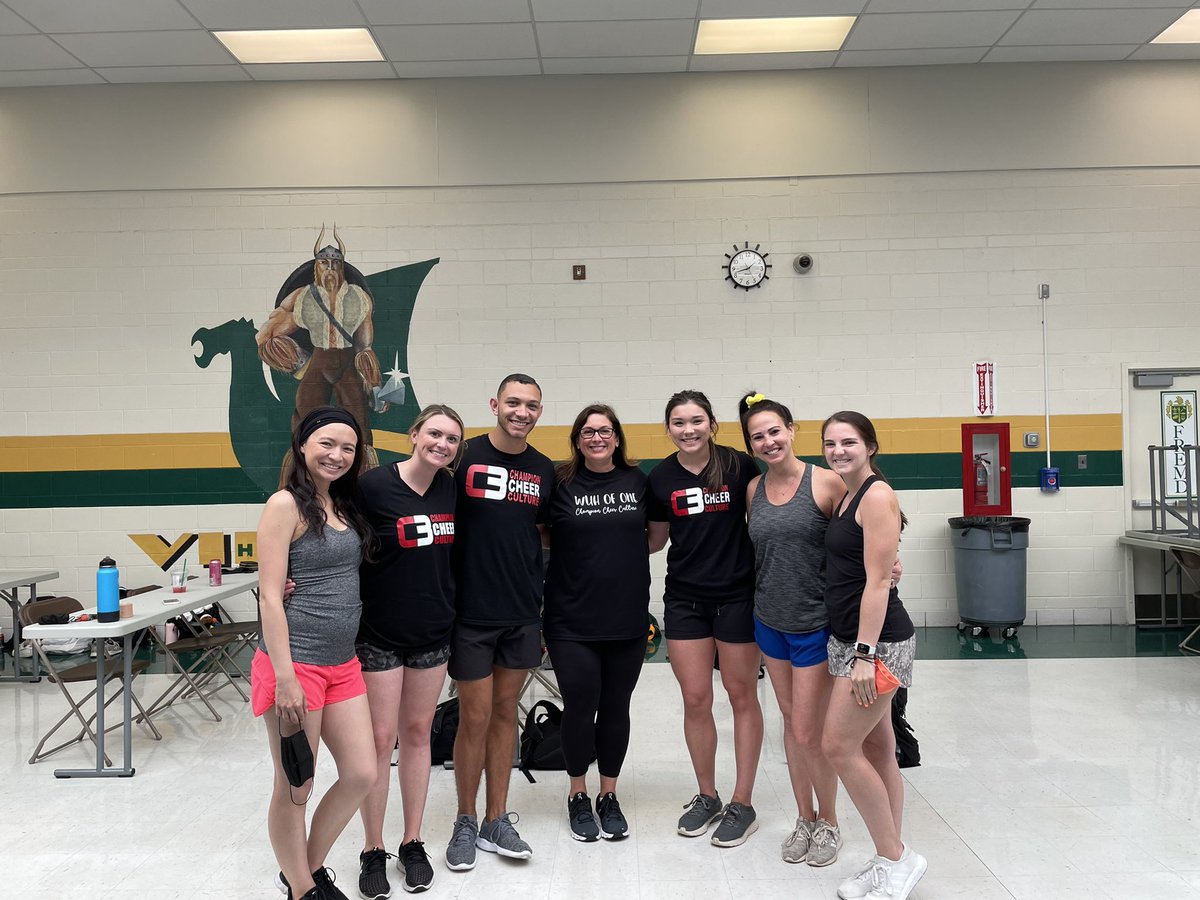 What a fantastic C3 Back to Basics Clinic with the Fremd Vikings! We felt the Vikes’ energy from the moment we walked in until the end of the day. The Vikes stayed true to their Fremd Standards in every detail!  Their hunger for excellence is impressive. Way to go Vikings! 💚