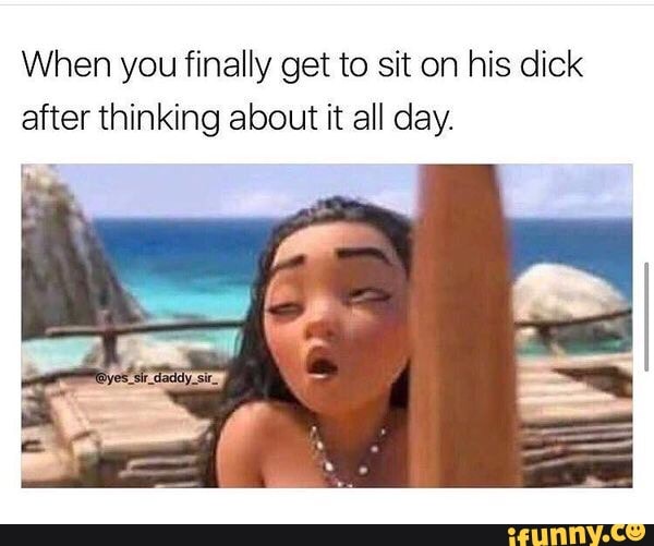 HannahLovegood3's tweet photo. My face when my husband comes home after a long work trip. #thelook #CummingSoon #ThingsImExtraGoodAt https://t.co/rnC5f5UKR9