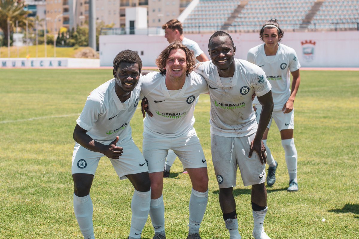 CD Almuñecar City tweet media