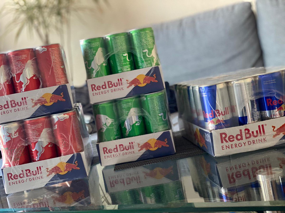 Vielen Dank an <a href="/redbullGER/">Red Bull verleiht Flüüügel</a> für das Paket 🥰 #gönnungextraordinär