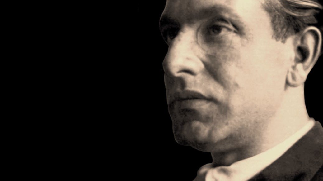 InchiostroSimp's tweet image. «Vivi come se tu dovessi morire subito. Pensa come se tu non dovessi morire mai.»

Julius Evola

Poeta e scrittore italiano scomparso l'#11giugno 1974