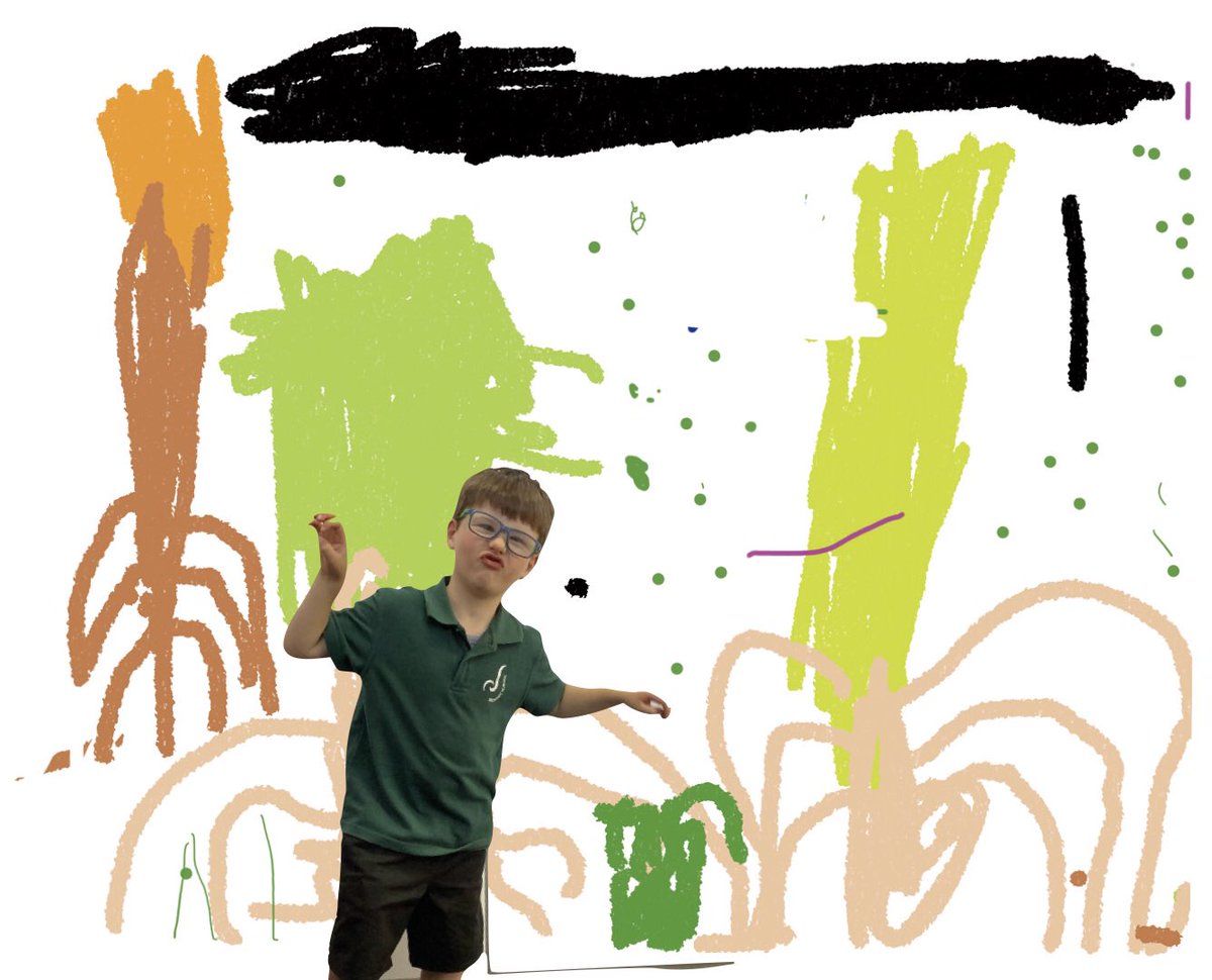 C_Gardnerd's tweet photo. Using Sketches School, the Camera and Keynote to put ourselves into a scene from our story Goldilocks and the Three Bears. #Bromleyschoolnz #TamaiCoL https://t.co/eSZIjgye6r
